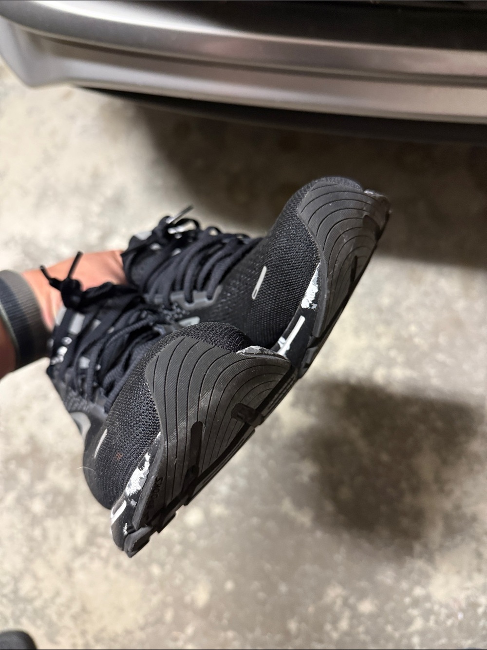 Brooks Ghost 14 Men's Running Shoes - Black and Gray - Picture 8 of 8